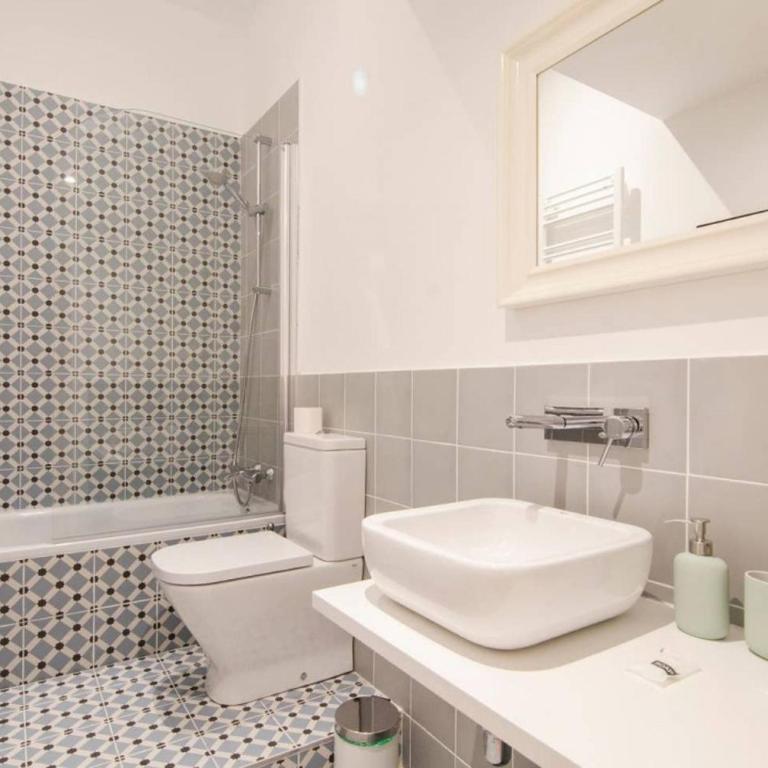 Increíble nuevo 3BD 2BTH - Centro de la ciudad - Apartamento - 31