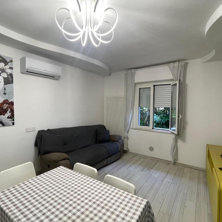 Appartamento Lindo e Dora - A due passi dal mare - Appartamento con 2 Camere da Letto - 5