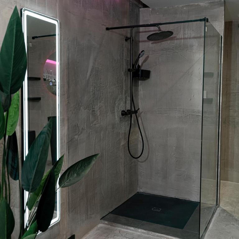 Mad Rooms - Suite - 2