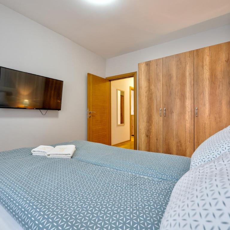 Apartment Mat 1 - Modern One-Bedroom Apartment - 12