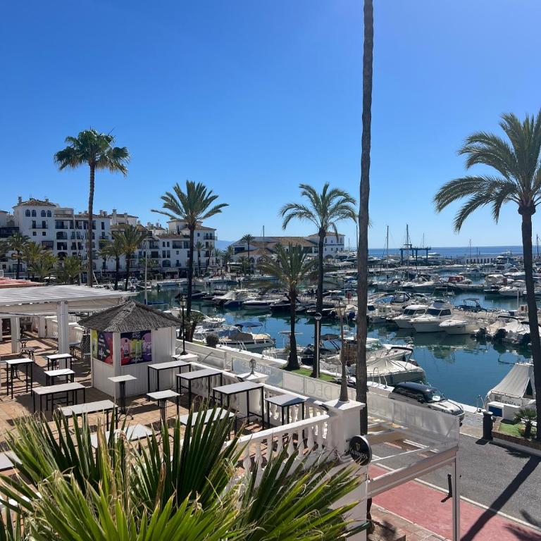 Palm Beach Apartment in La Duquesa - Apartamento de 2 dormitorios - 9