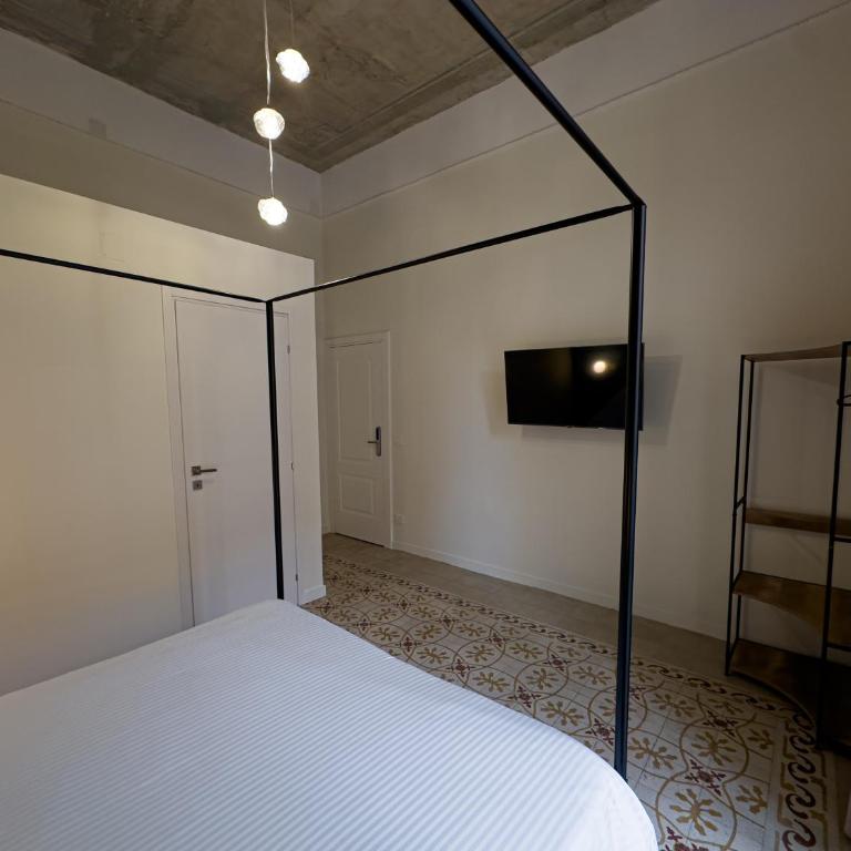 Mimì Neapolitan Stay - Napoli Centrale - Double Room with Private Bathroom - 4