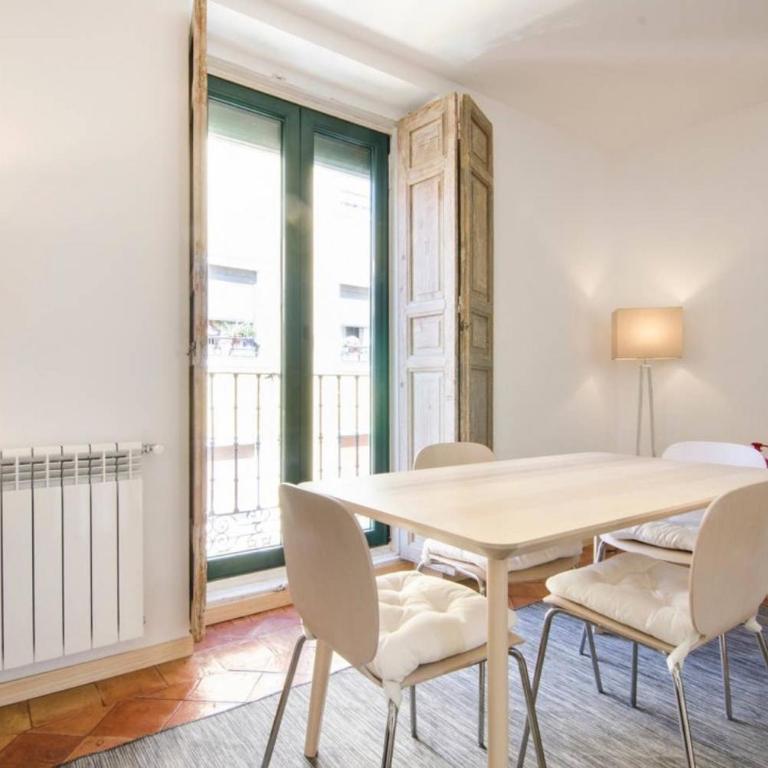 Bright Stylish Malasaña - Madrid City Centre - Apartment - 4