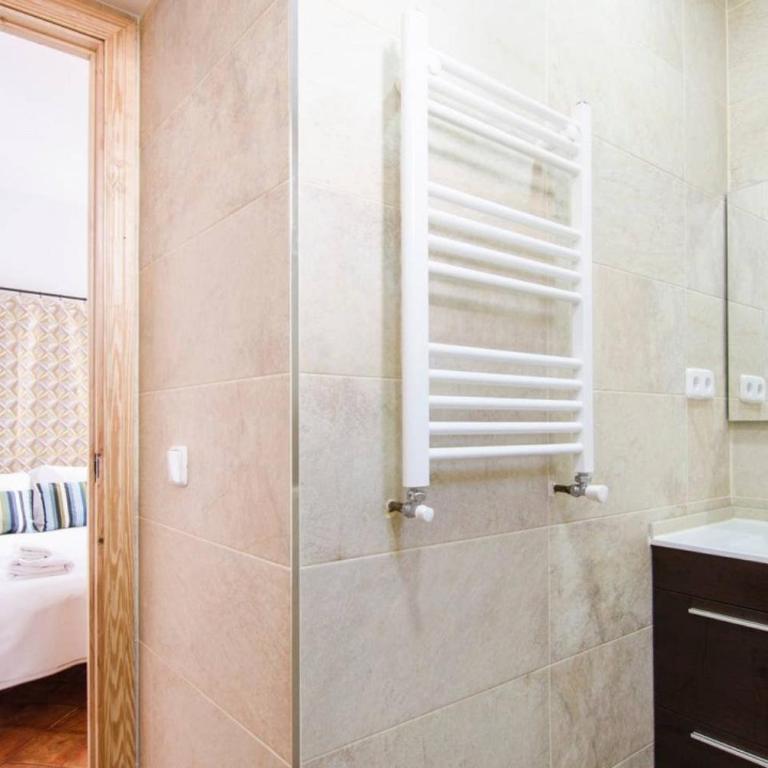 Bright Stylish Malasaña - Madrid City Centre - Apartment - 32