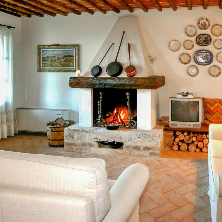 Stunning Home In San Gimignano - Five-Bedroom Holiday Home - 1