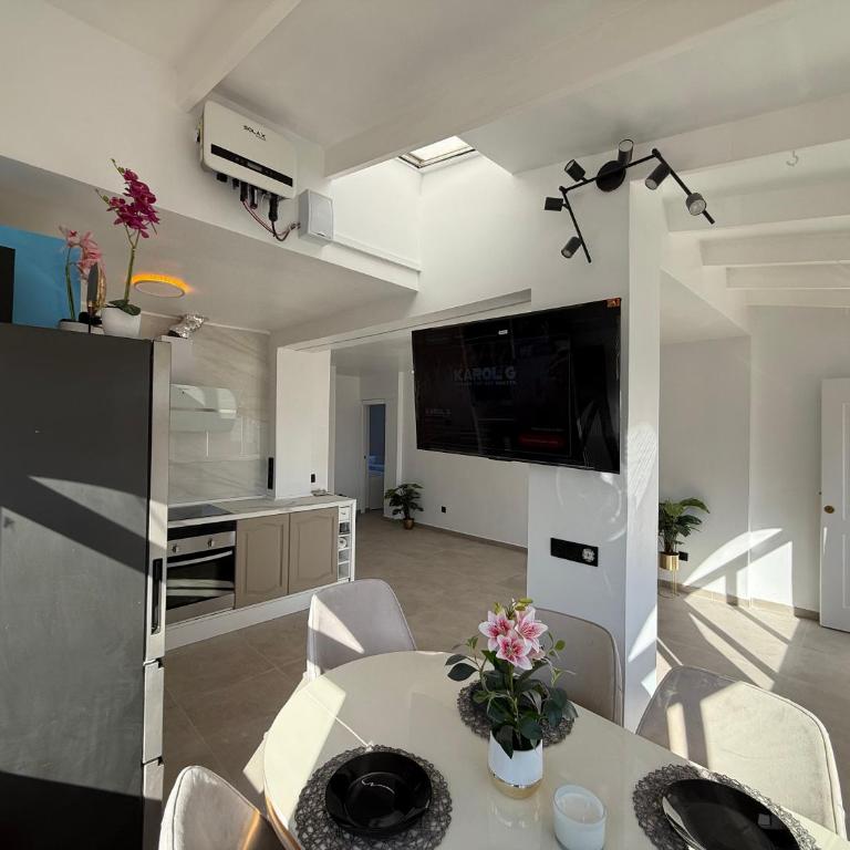 CASA Adosada obra nueva Calas santa pola del este 50 metros del mar - Casa de 3 dormitorios - 17