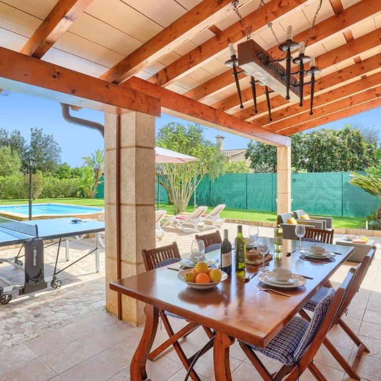 Villa Joan Toni by Villa Plus - Villa - 4