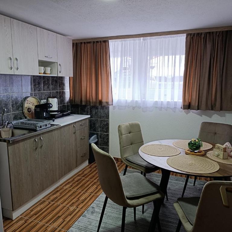 Apartman 4A - One-Bedroom Apartment - 13