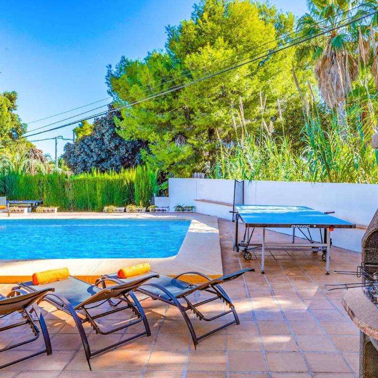 Villa Belinda by Villa Plus - Villa - 11