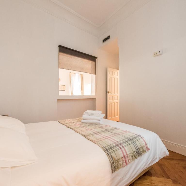 Apartamentos Alcalá - Superior Apartment - 13