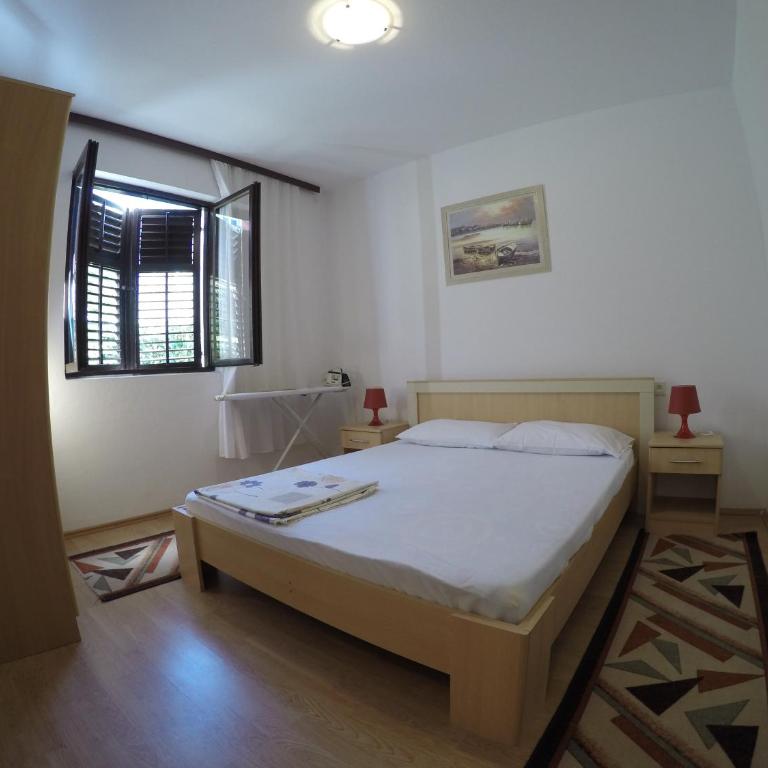 Apartment Kotor-Andrija Jovanovic - Apartment with Sea View - 1