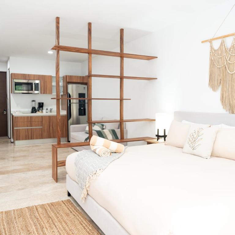 My Menesse In Playa by Casago - King Studio with Sofa Bed - 9