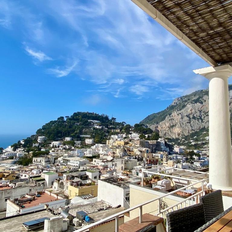 La Grande Perla 3 Bedroom Apartment - Three-Bedroom Apartment - 17