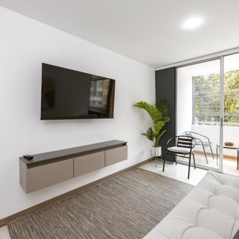 Mirador Verde by MOME - One-Bedroom Apartment with Balcony - 24