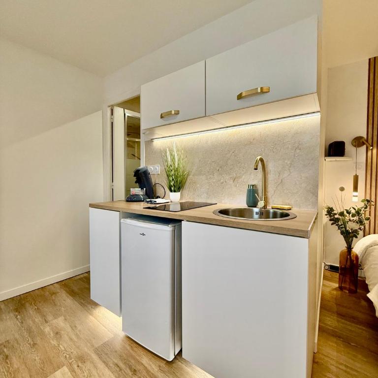 Studio 5 - Cinéma Sport Parking - DABNB - Appartement 1 Chambre - 9