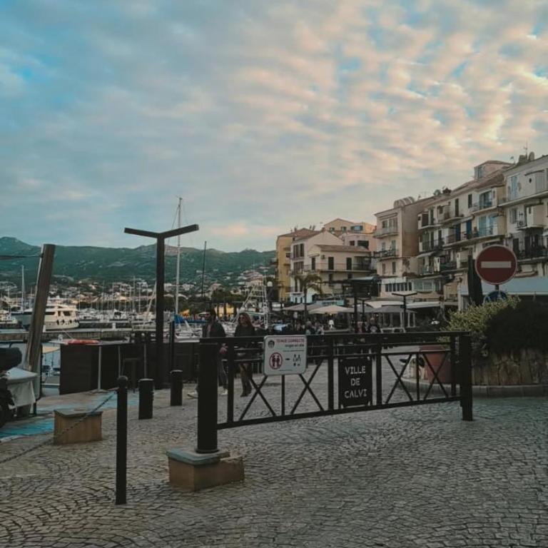 Studio proche de la mer - Apartment - 11