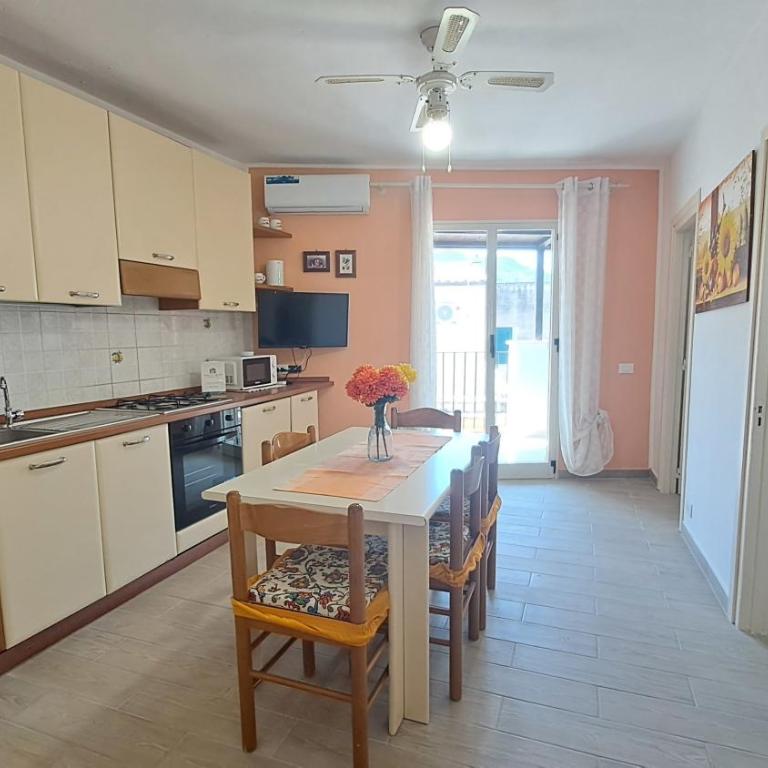 Sun Apartment by Casa in mente - Appartamento con 1 Camera da Letto - 34