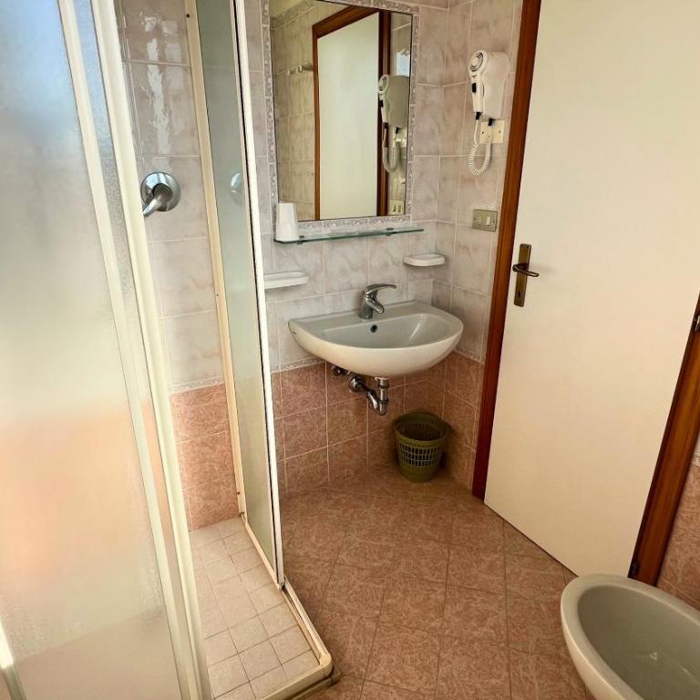 Hotel Patrizia - B&B e Appartamenti - Appartamento Classic - 4
