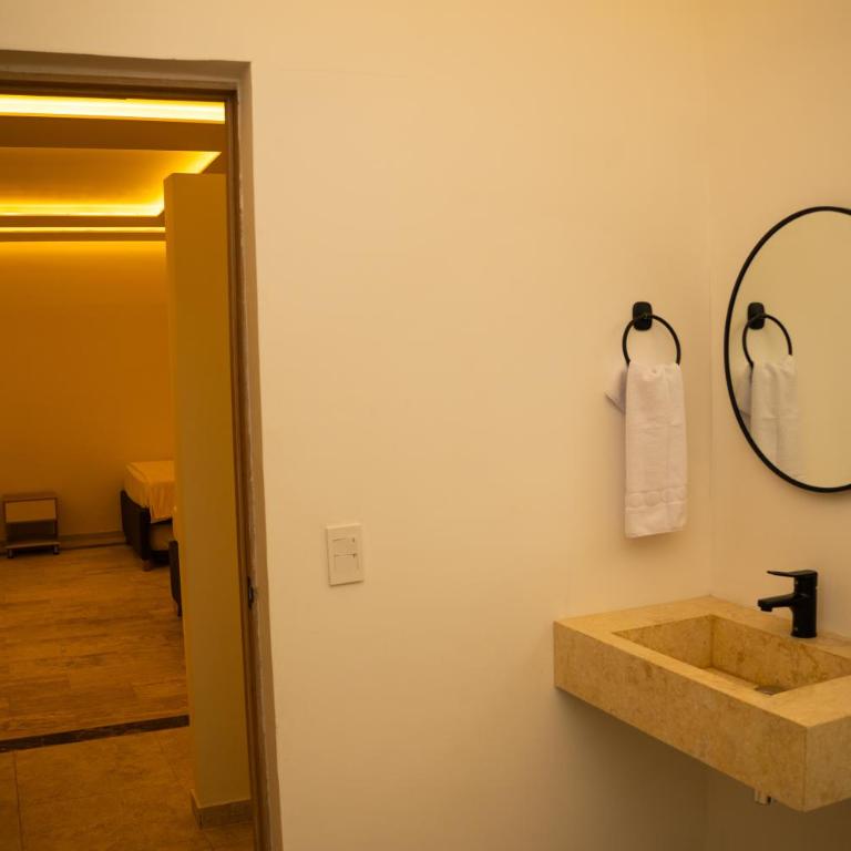 Palmarito Beach Hotel - Habitación Familiar Superior - 5