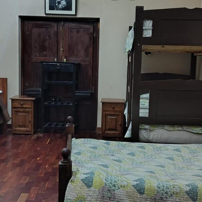 Kultur Berlin Hostel & Suites - Habitación Familiar con baño privado - 1