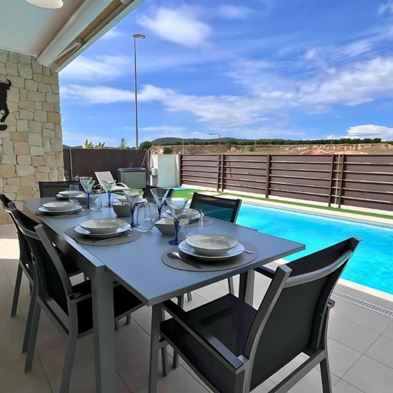 Modern villa with private pool at Golf Vistabella - Villa - 2