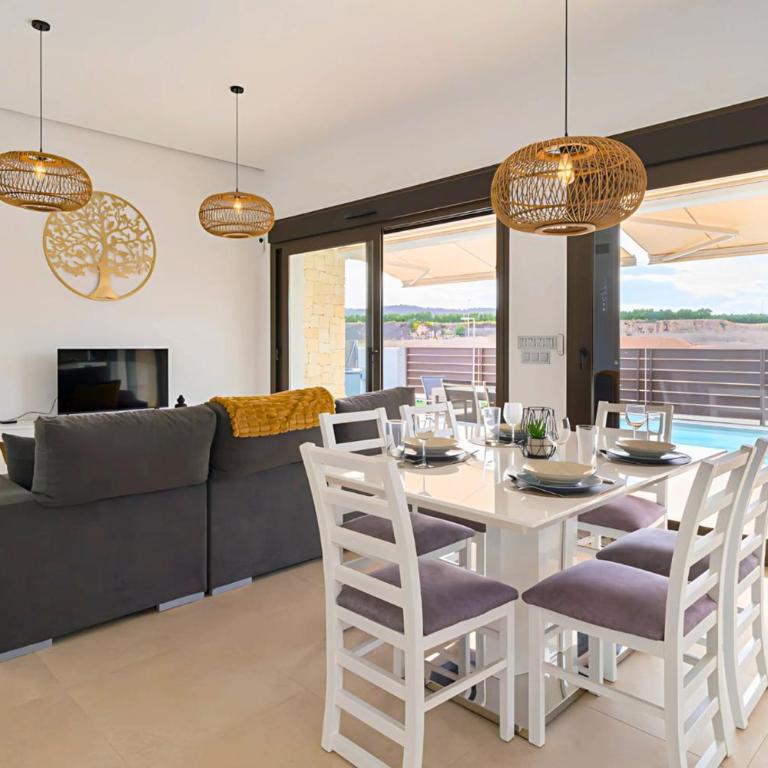 Modern villa with private pool at Golf Vistabella - Villa - 11