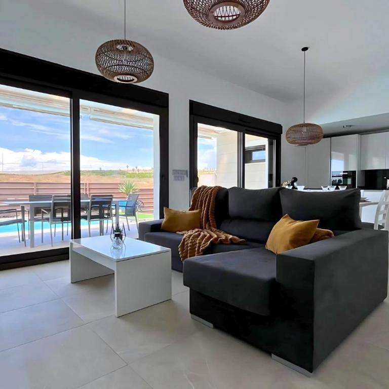 Modern villa with private pool at Golf Vistabella - Villa - 13