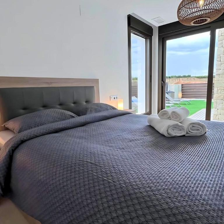 Modern villa with private pool at Golf Vistabella - Villa - 38
