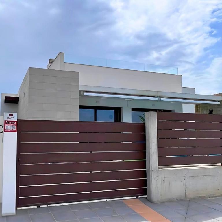 Modern villa with private pool at Golf Vistabella - Villa - 44