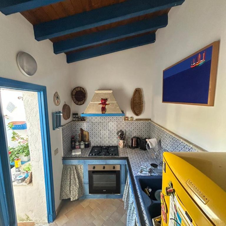 Casa Garibaldi , Piazza Sant'anna Favignana - Casa Vacanze - 7