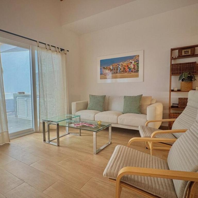 Stunning Home, AC, Beach, Backyard, 4 BR - Casa de 4 dormitorios - 37