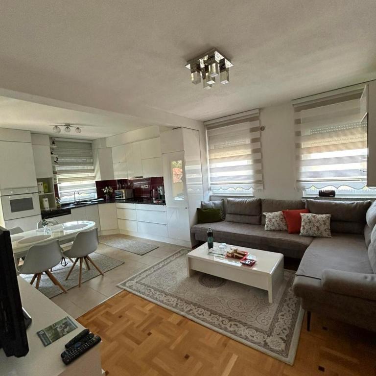 Apartman Murtić - Two-Bedroom Apartment - 3
