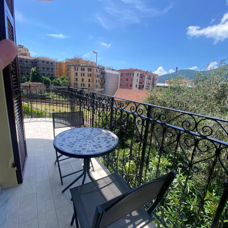 La casa della stazione - Superior One-Bedroom Apartment with Balcony - 4