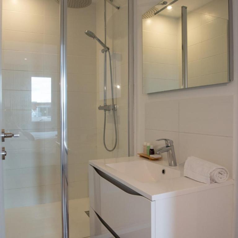 La Maison sur le Toit, Hypercentre, Terrasse, Soleil - Apartment mit 3 Schlafzimmern und Aussicht - 29