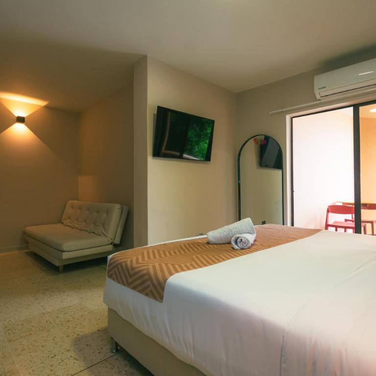 Del Tropico hotel - Habitación Triple con balcón - 4