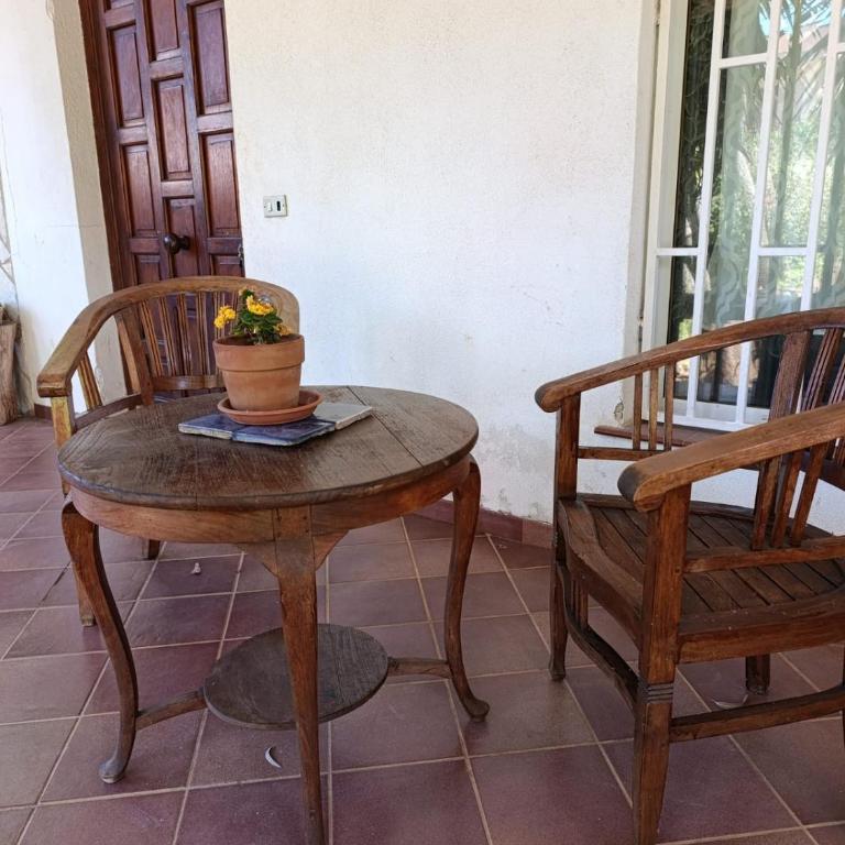 House in Garden - Two-Bedroom House - 5