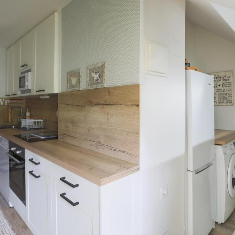 Ilargi, cálido, familiar, garaje y petfriendly - Arafita Apartamentos - Two-Bedroom Apartment - 3