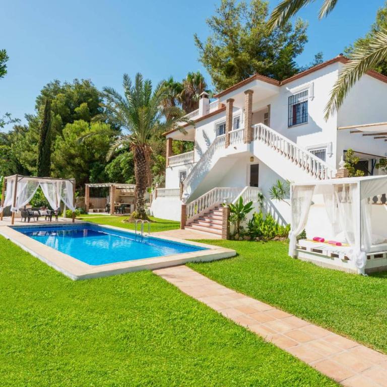 Villa Arantxa by Villa Plus - Villa - 1