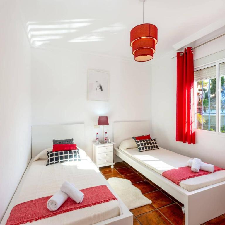 Villa Arantxa by Villa Plus - Villa - 15