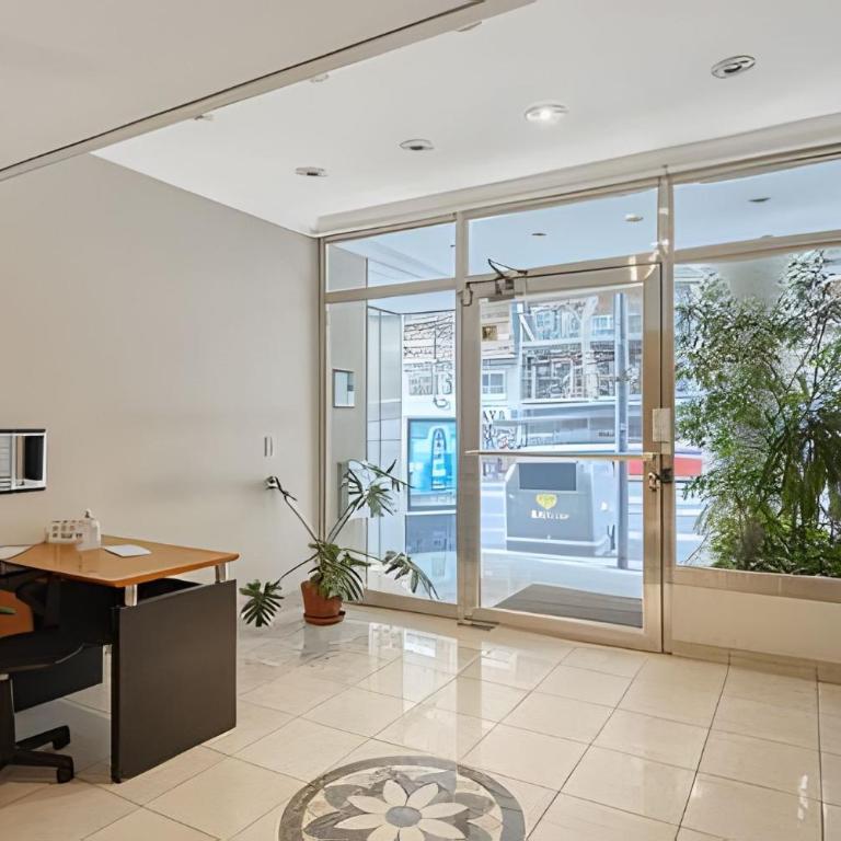 Luminoso y Cómodo Dúplex en el Corazón de Recoleta - Apartamento Dúplex - 14