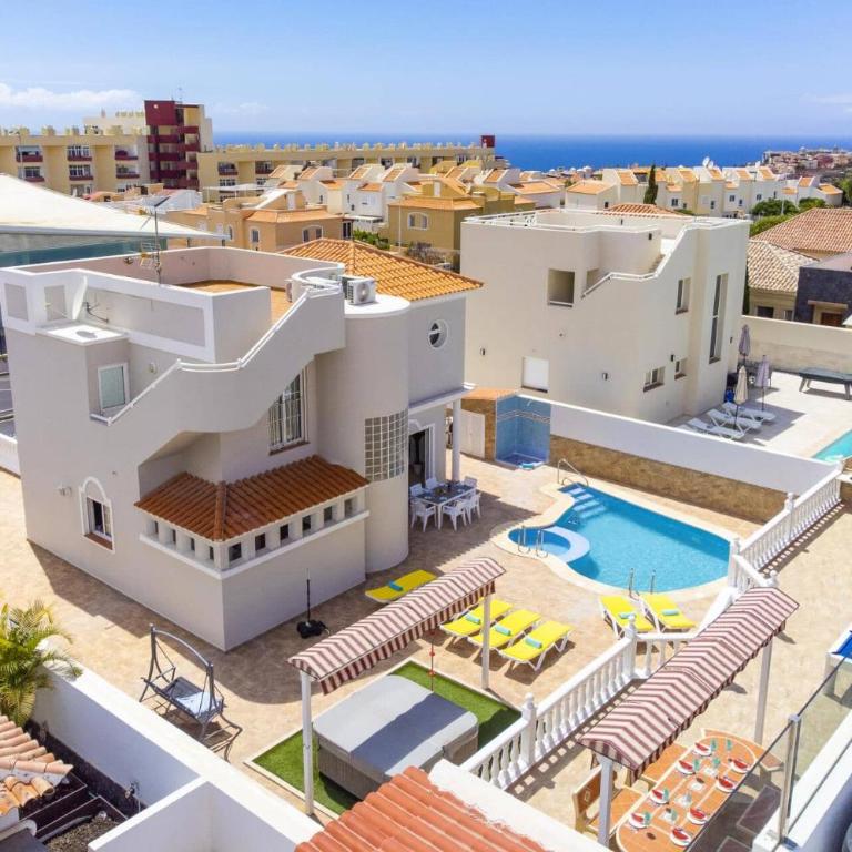 Villa Favorita by Villa Plus - Villa - 17