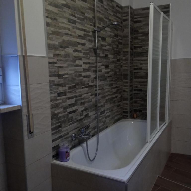 Locazione turistica casa Adua - One-Bedroom Apartment - 2