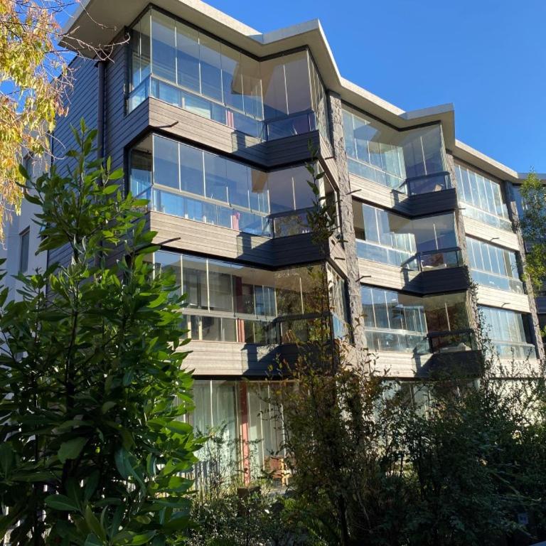 Departamento en Condominio Orige, a pasos del centro de Pucon - Apartamento de 1 dormitorio con terraza - 1