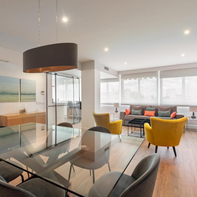 Bright Stylish - 2Bedrooms 2Baths - Salamanca - Two-Bedroom Apartment - 1