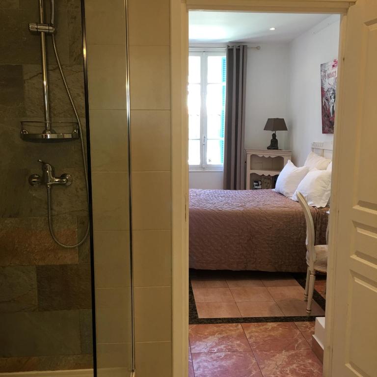Hotel Normandy - Chambre Double Deluxe - Vue sur Montagne - 9