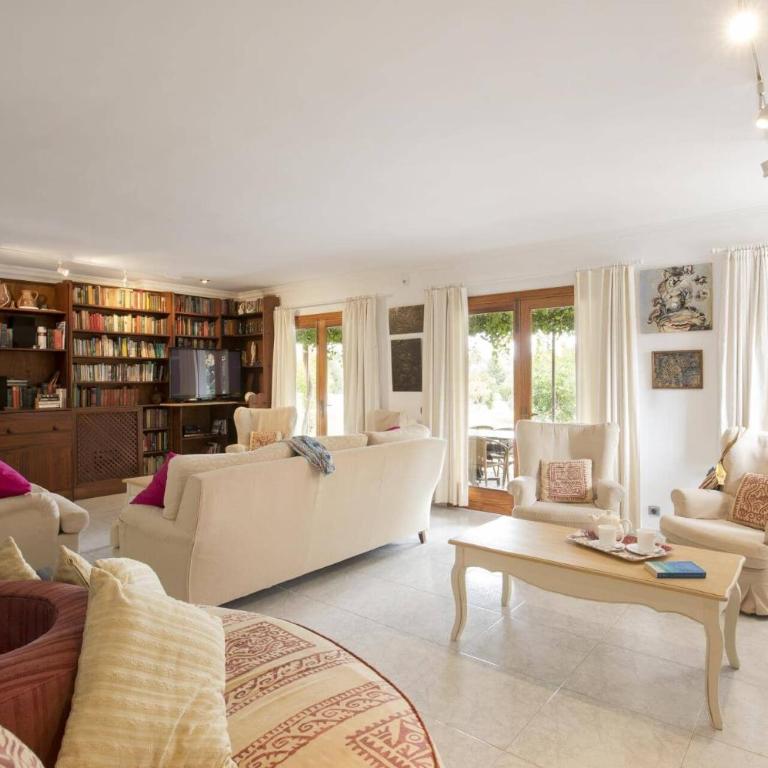 Villa Mas by Villa Plus - Villa - 6