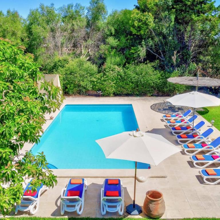 Villa Mas by Villa Plus - Villa - 9