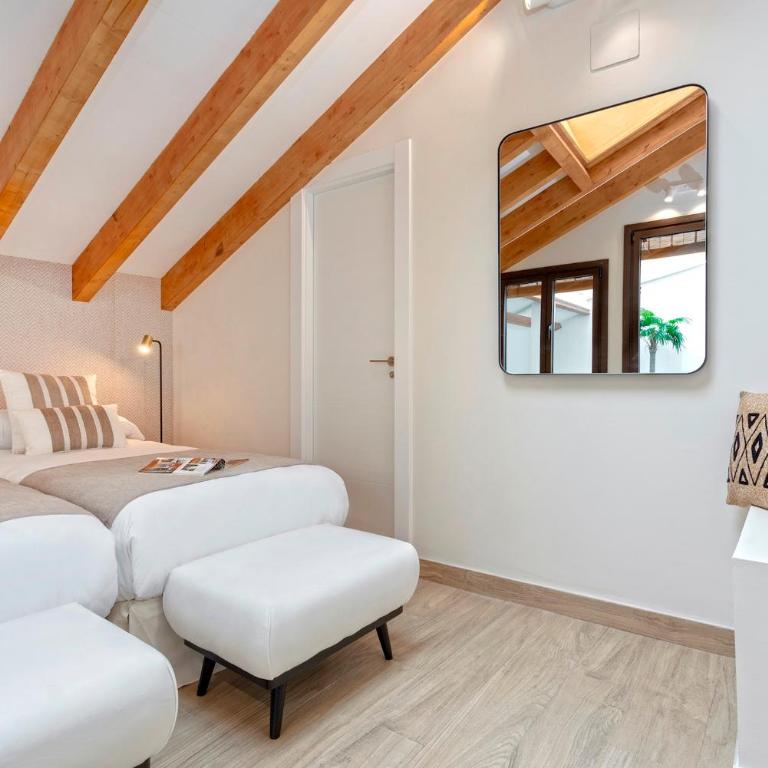 Genteel Home Plaza del Realejo Granada - Two-Bedroom Apartment - 4