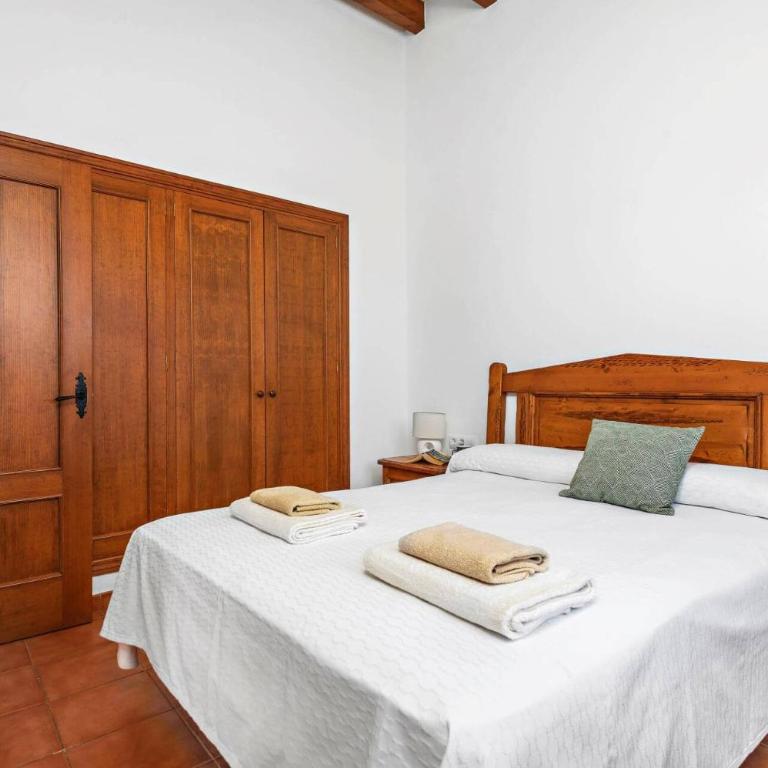 Villa Maria Bosch by Villa Plus - Villa - 8