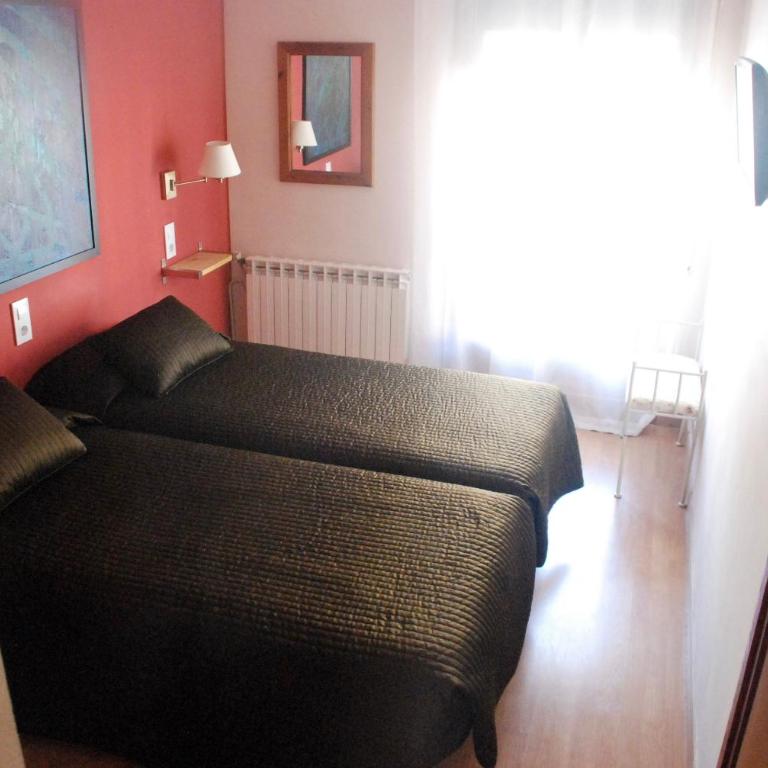 Hostal Delgado - Habitación Doble - 1 o 2 camas - 20